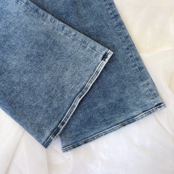 Express 70s Flare Midrise Jeans Medium Wash Denim Boho Stretch Retro Size 14 - Picture 4 of 6